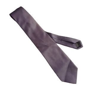 Calvin Klein 100% silk purple pattern tie